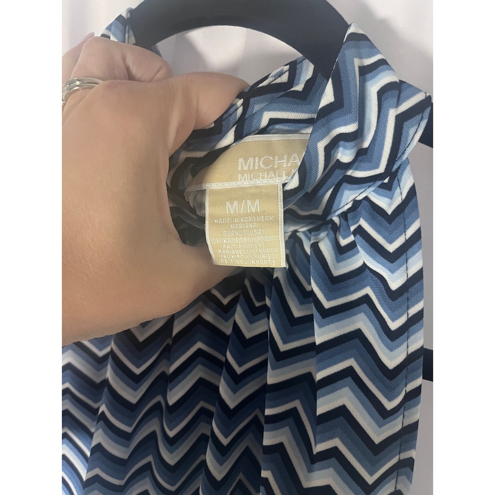 Michael by Michael Kors Blue Chevron Halter Tie Waist Top Sz Medium Boho Resort - Picture 4 of 7